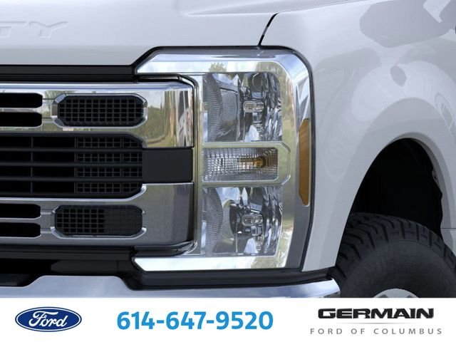 2025 Ford F-350 Super Duty XLT - Photo 22