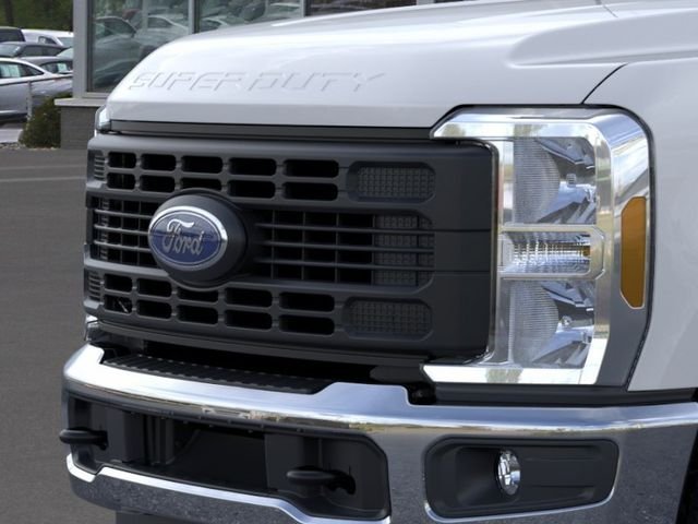 New 2026 White Ford XL image 17