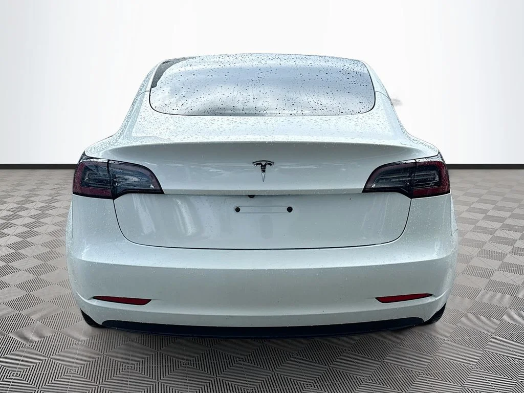 Used 2023 White Tesla Base image 6