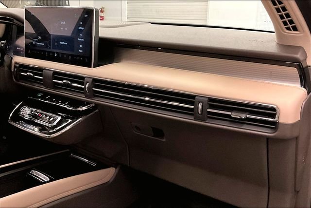 2024 Lincoln Corsair Premiere - Photo 19