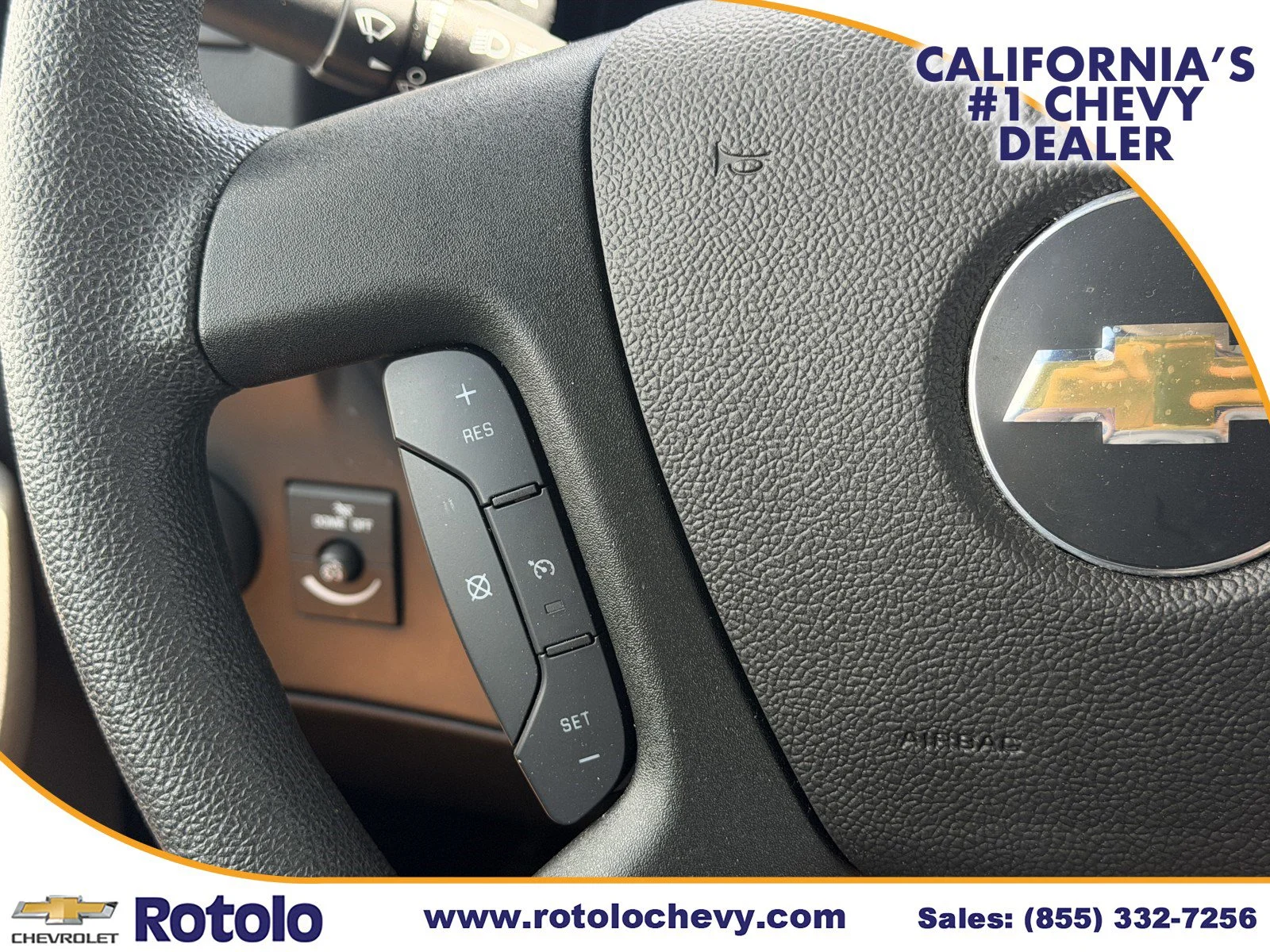 Used 2025 Summit White Chevrolet 1LT image 22