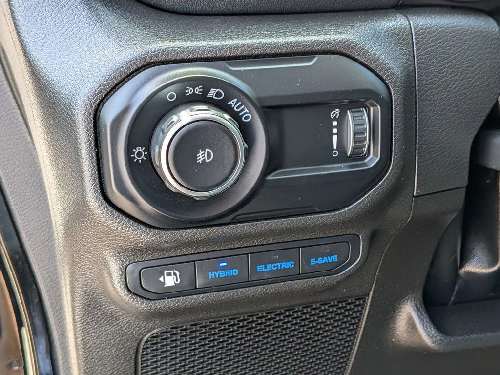 Used 2023 Black Jeep Sahara 4xe image 13