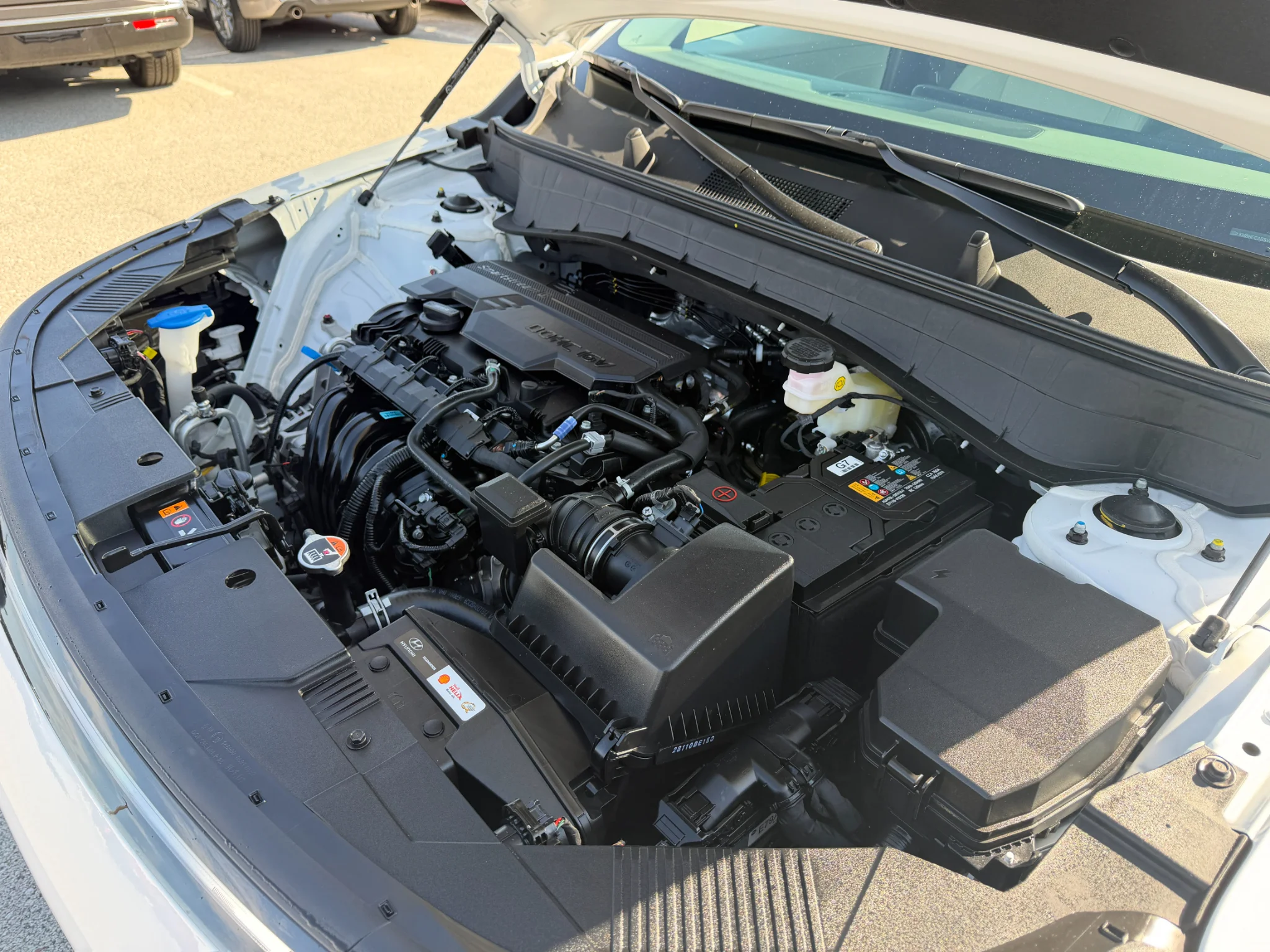 New 2027 Atlas White Hyundai SEL Sport image 25