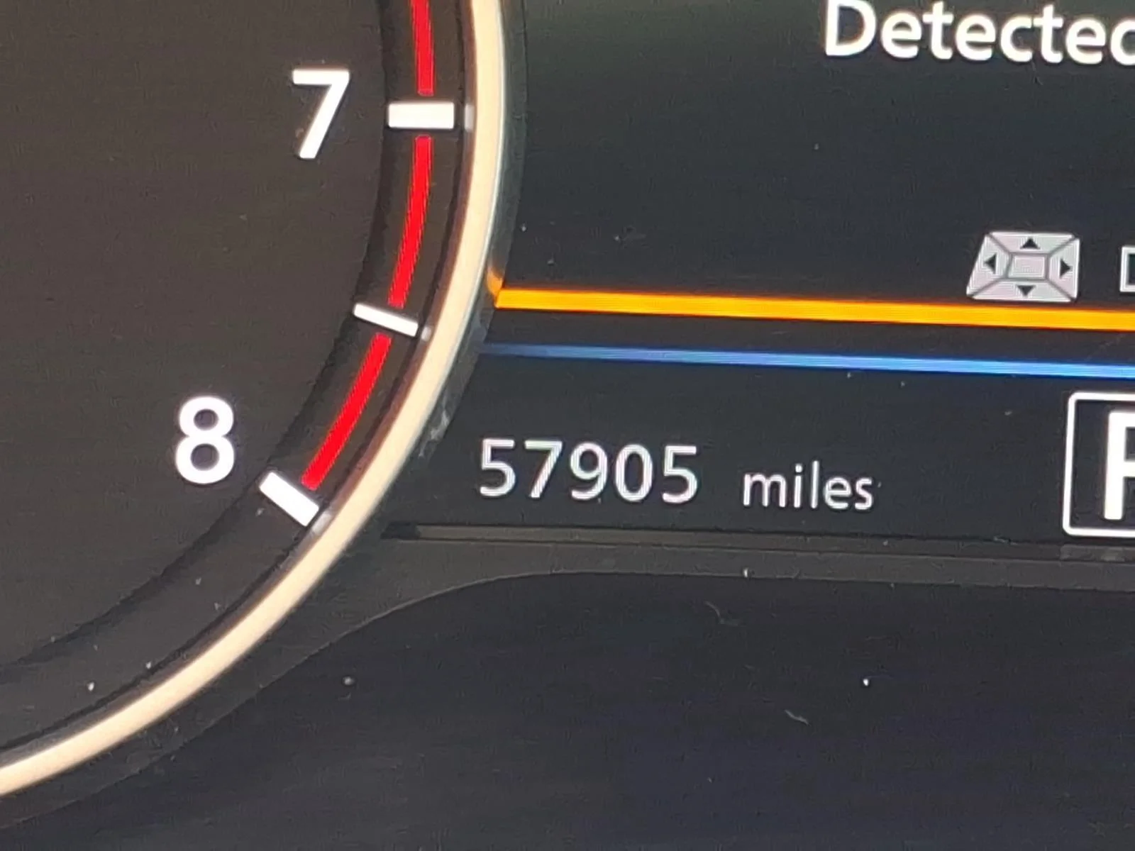 Used 2025  NISSAN SV image 26