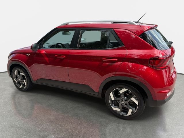 Used 2026 Red Hyundai SEL image 4