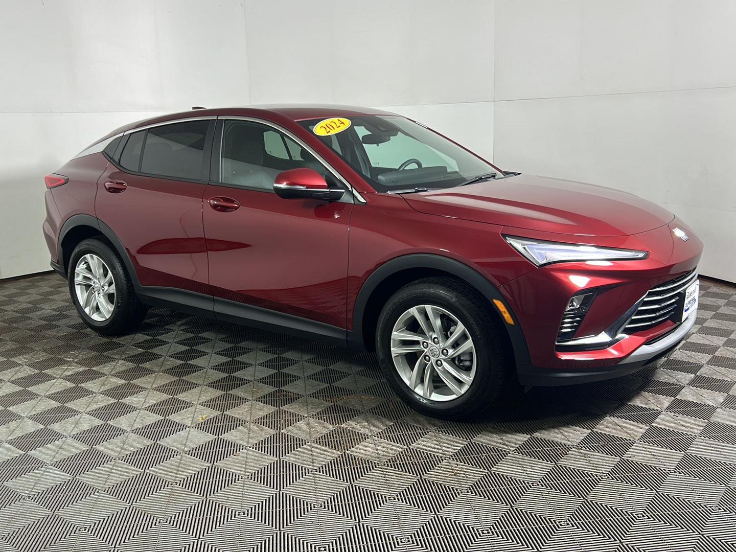 Used 2024 Cinnabar Metallic Buick Preferred image 5