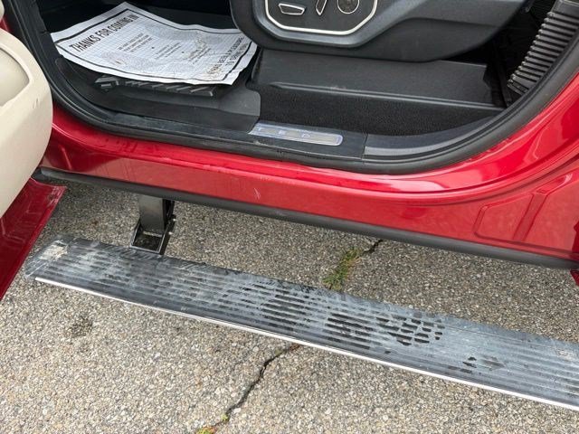 Used 2020 Red Metallic Ford Limited image 15