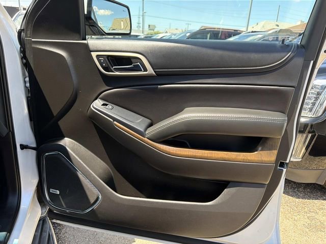 Used 2018 WHITE FROST TRICOAT GMC Denali image 18