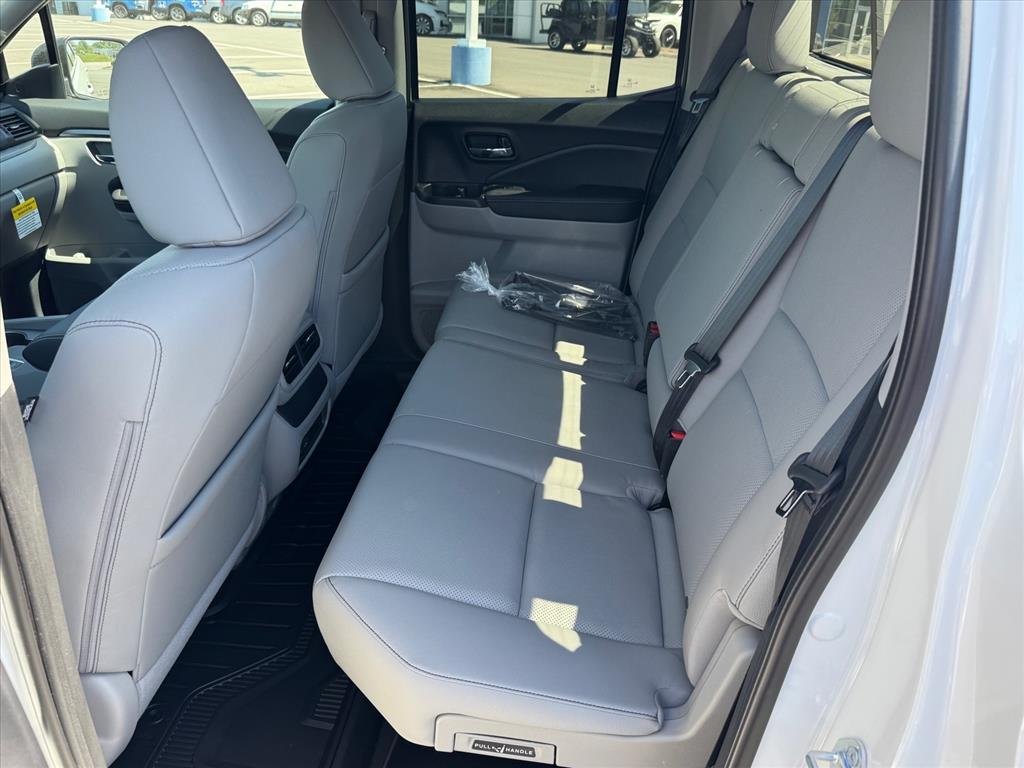 New 2026 Platinum White Pearl Honda RTL image 7