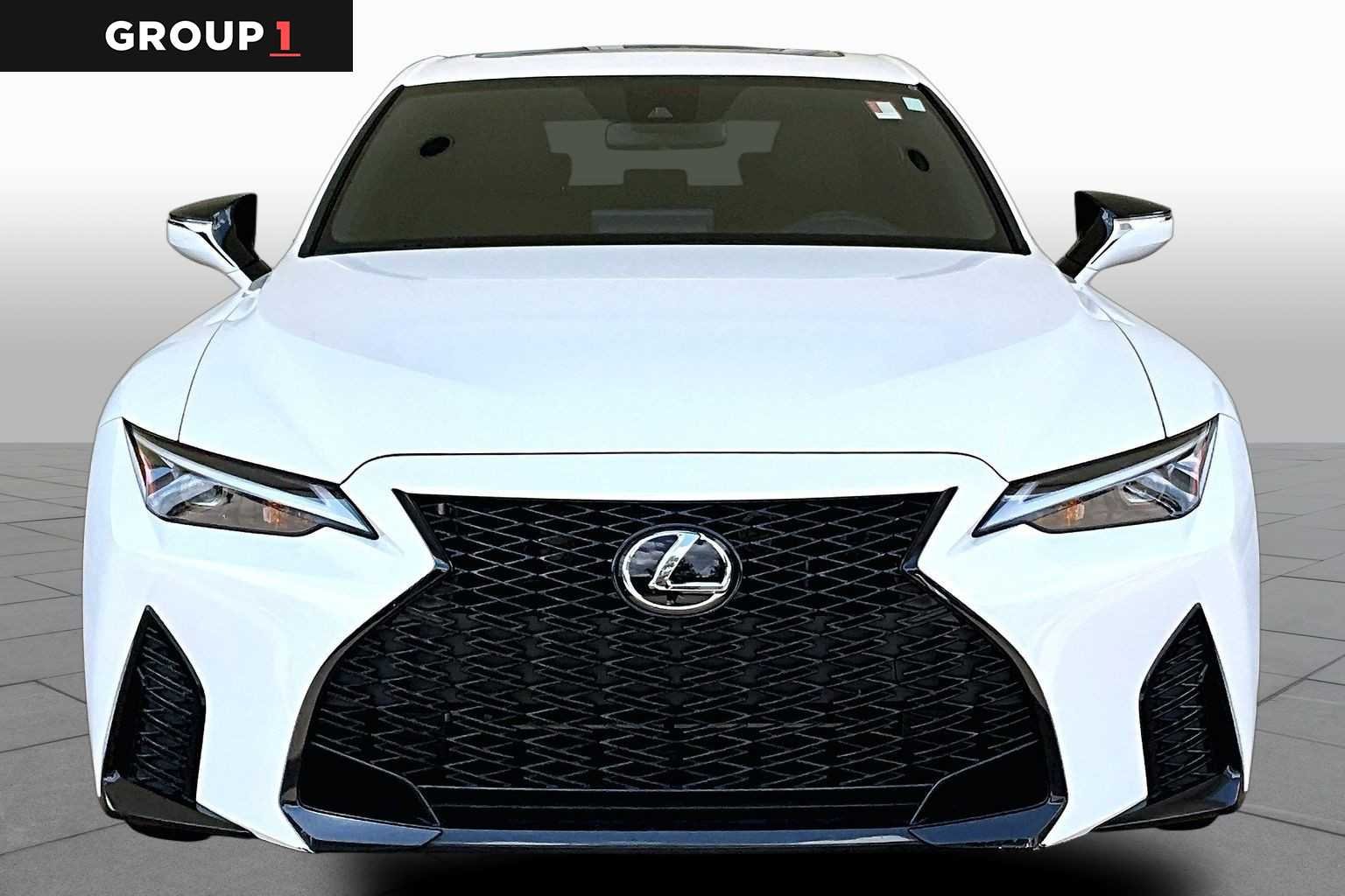 Certified Used 2025 ULTRA WHITE Lexus F SPORT Design image 4