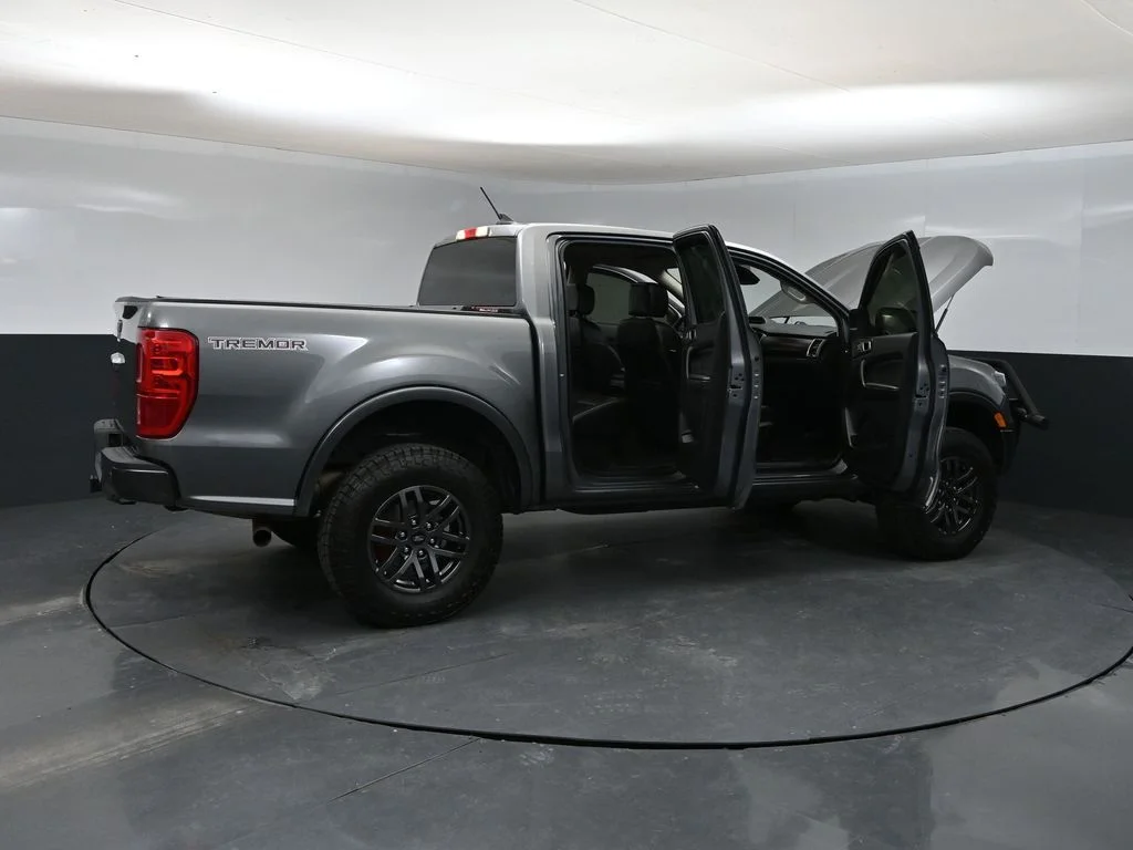 Used 2021 Gray Metallic Ford XLT image 39