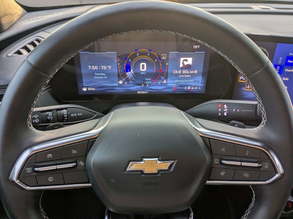 Used 2025 Gray Chevrolet LT image 33
