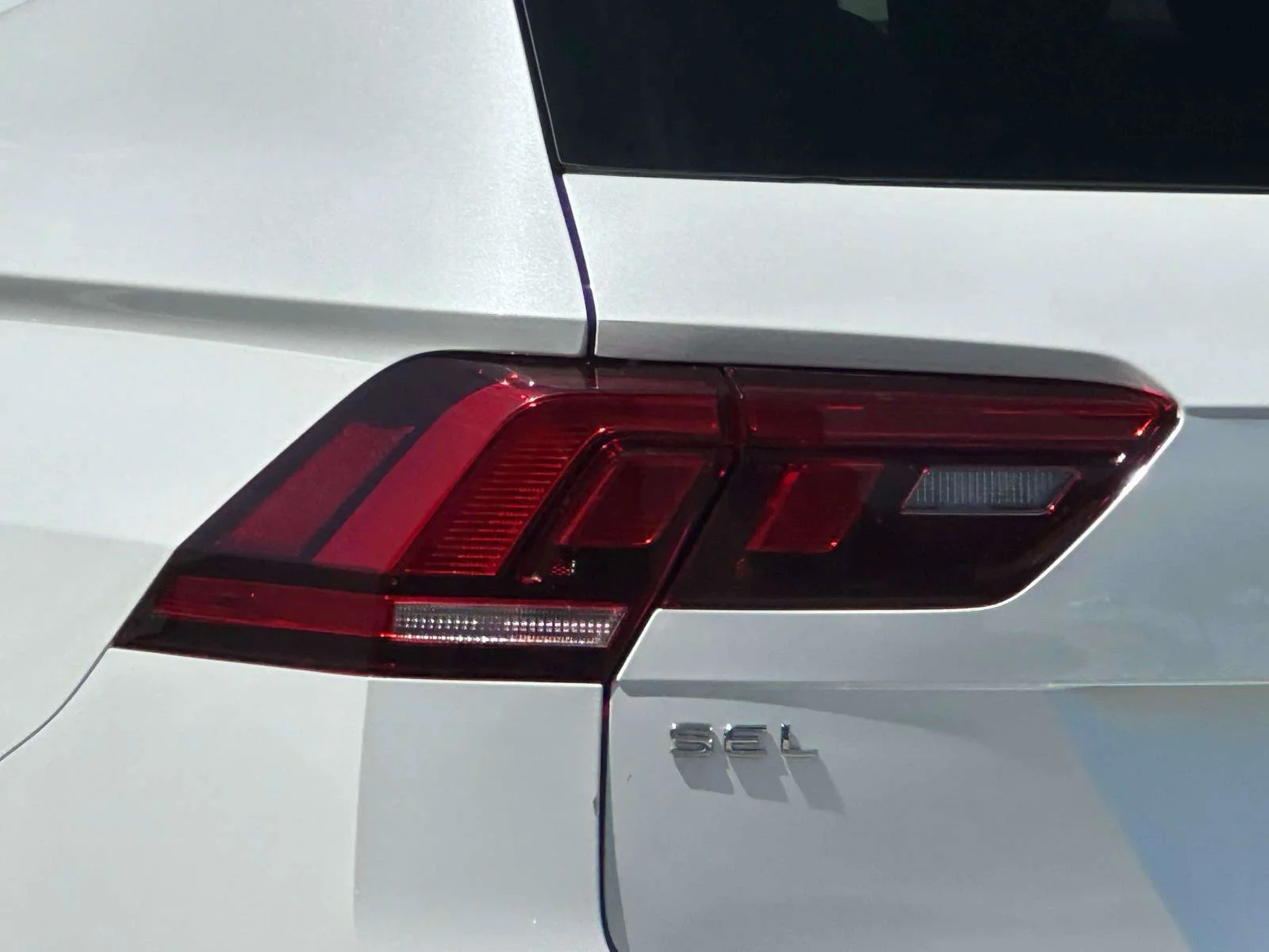 Certified Used 2023 Opal White Pearl Volkswagen SEL R-Line image 8