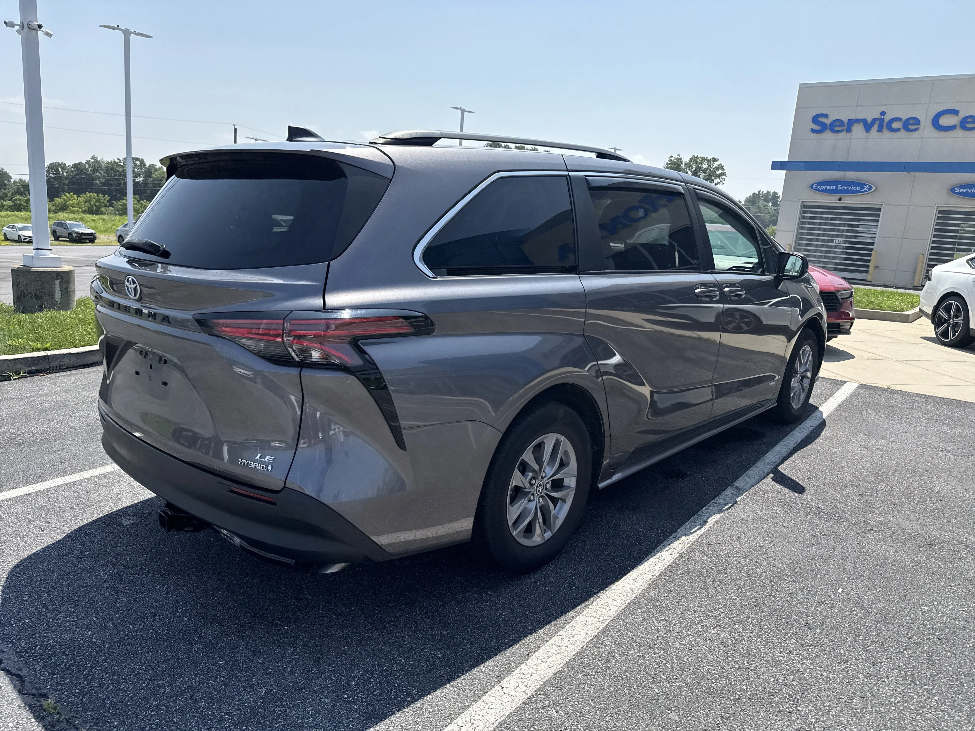 Used 2021 Predawn Gray Mica Toyota LE image 3