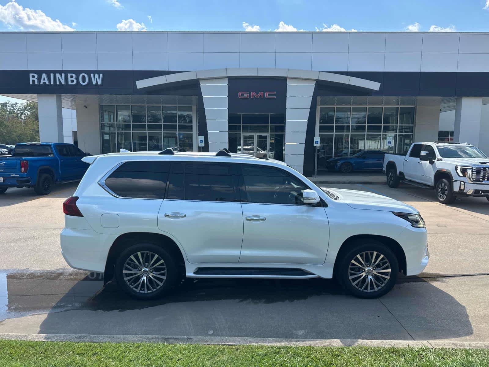 2019 Lexus LX 570