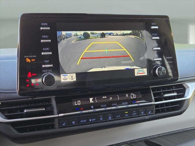 2024 Toyota Sienna Limited - Photo 28