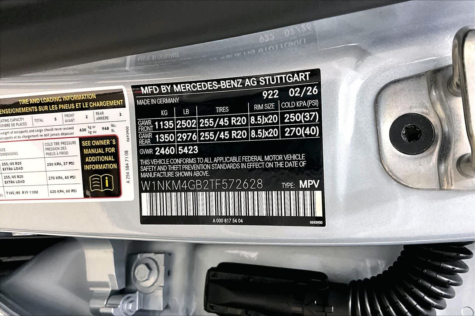 New 2026 Cirrus Silver Metallic Mercedes-Benz GLC 300 image 21