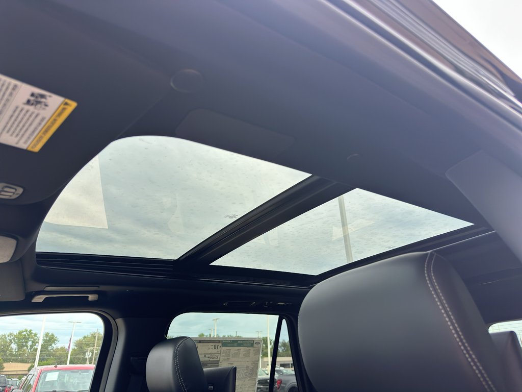 New 2027 Dark Matter Gray Metallic Ford MAX Platinum image 24