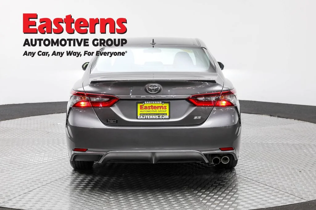 Used 2023 Gray Toyota SE image 6