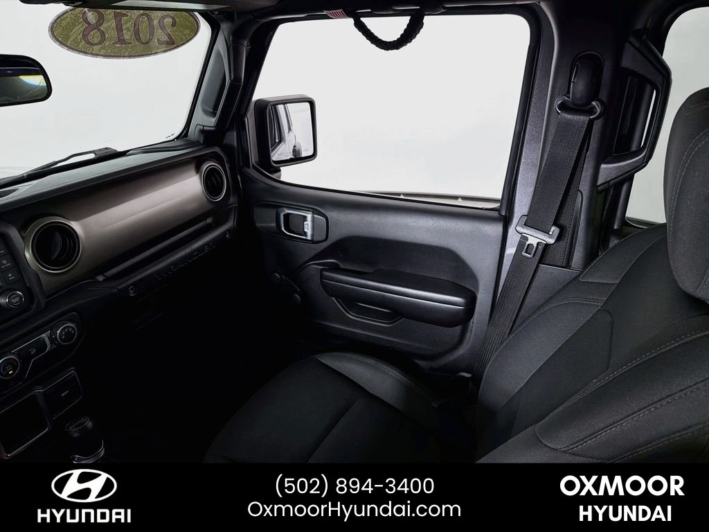 Used 2018 Granite Crystal Metallic Clearcoat Jeep Sport image 21