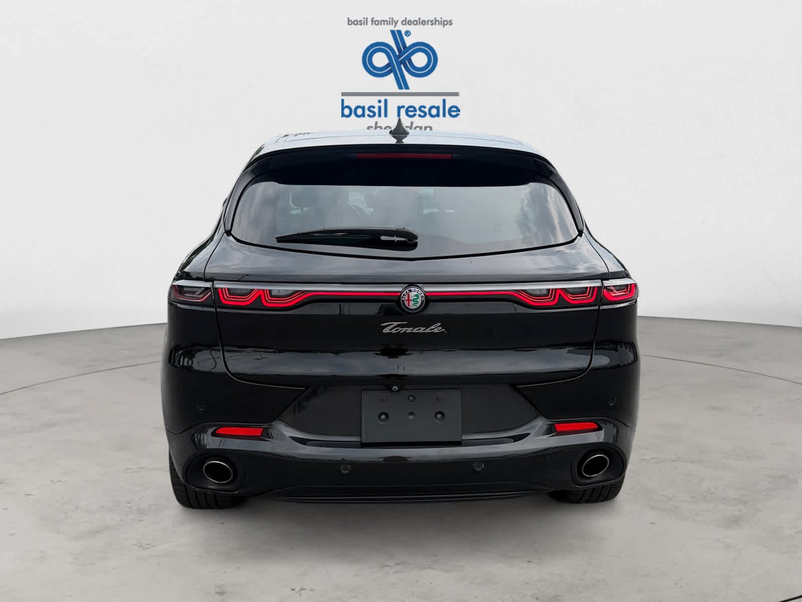Used 2024 Alfa Black Alfa Romeo Veloce image 6