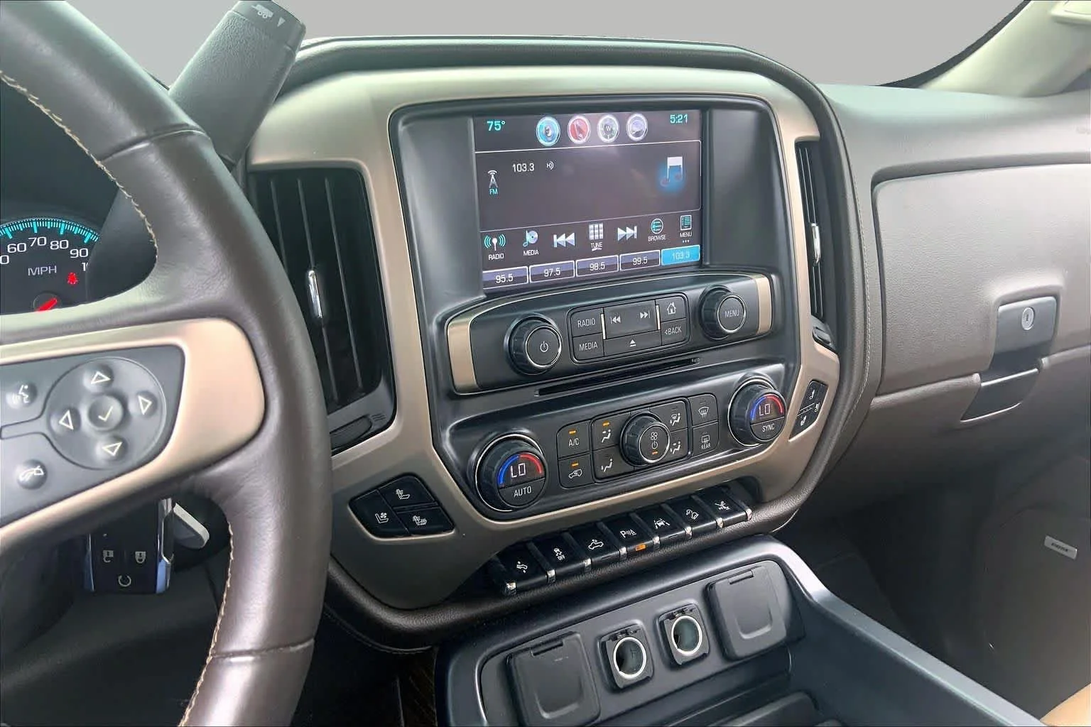 Used 2017 Onyx Black GMC Denali image 7