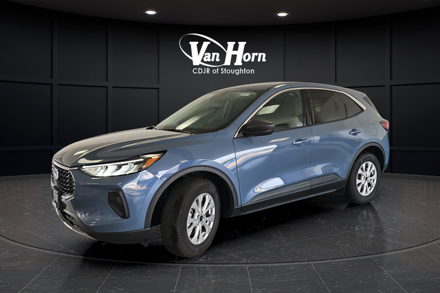 Used 2024 Vapor Blue Ford Active image 3