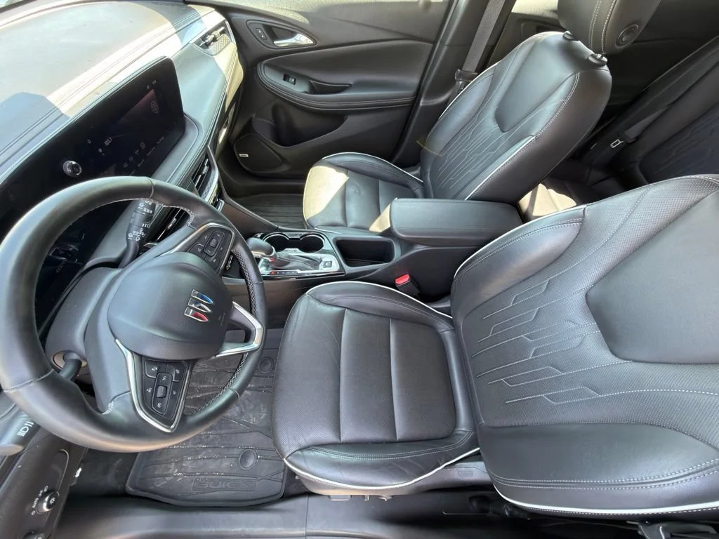 2024 Buick Encore GX Avenir - Photo 10