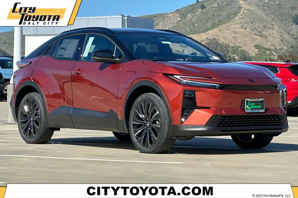2026 Toyota C-HR  XSE