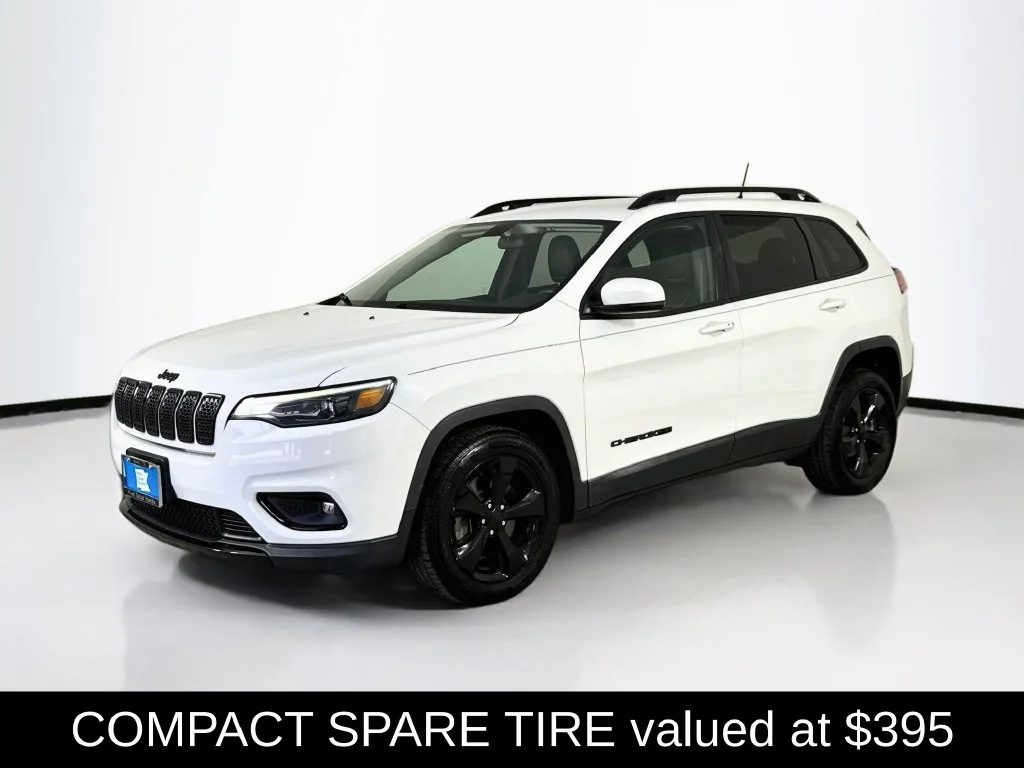 Used 2020 Bright White Clearcoat Jeep Latitude Plus image 3