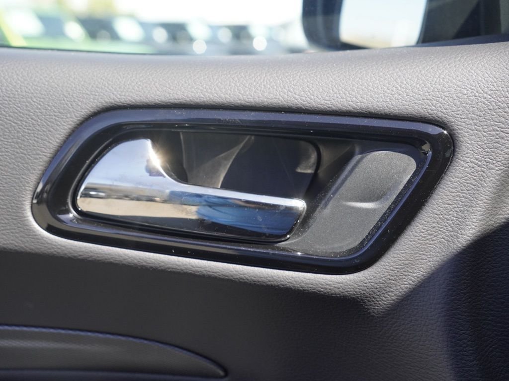 New 2026 Octane Red Pearl-Coat Exterior Paint Dodge GT HEMI V8 image 10