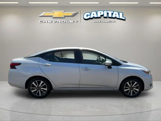 Used 2025 Silver Nissan 1.6 SV image 6
