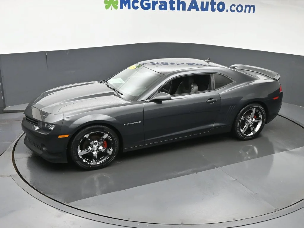 Used 2015 Gray Chevrolet 2LT image 16