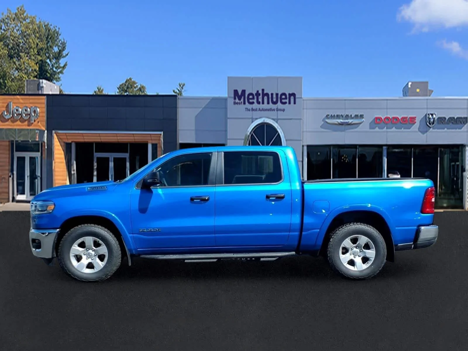 Used 2025 Hydro Blue Pearlcoat Ram Big Horn image 8