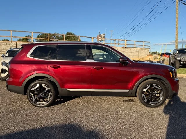 Certified Used 2023 Red Kia EX image 6