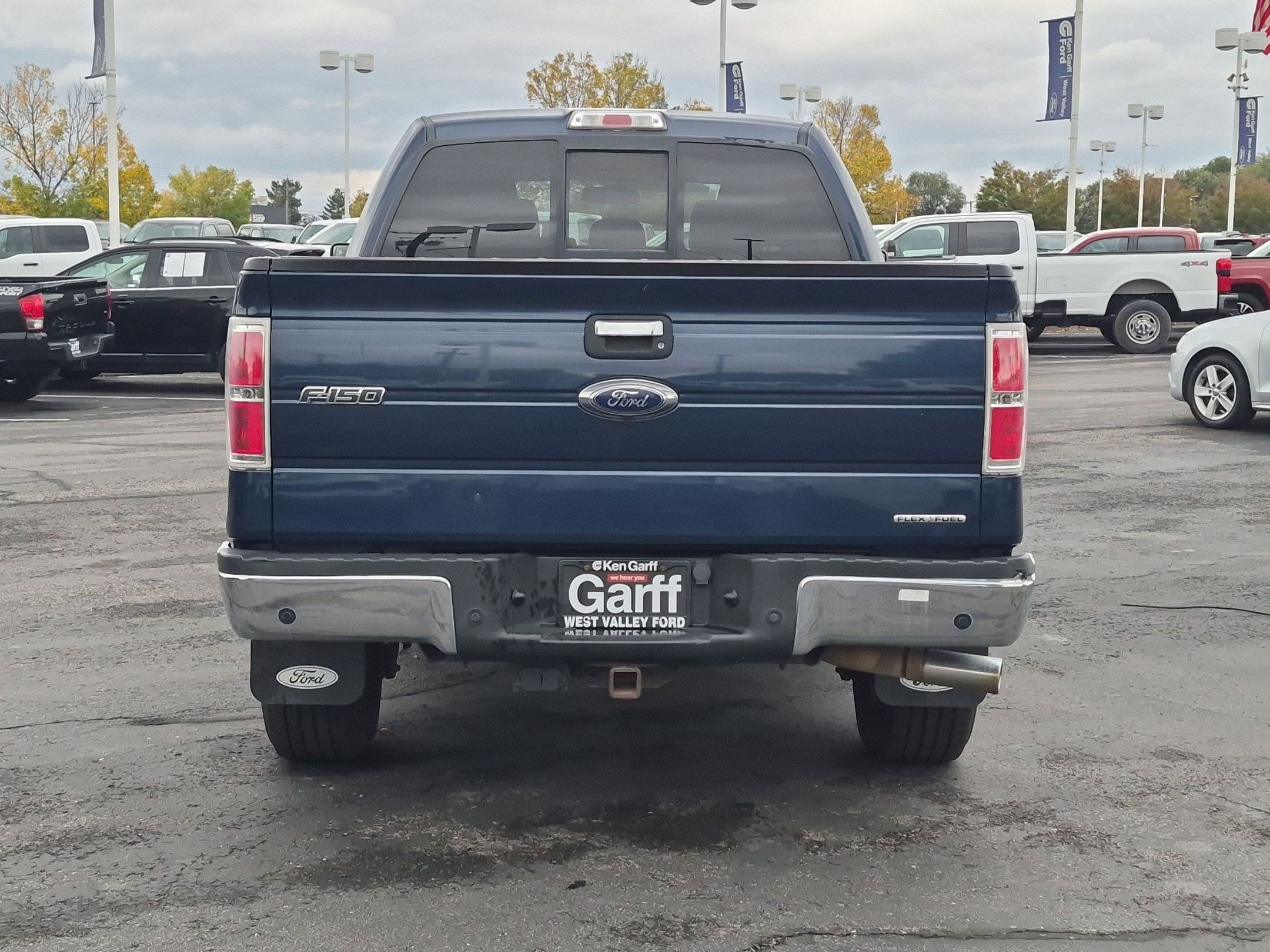 Used 2013 Blue Ford XLT image 4