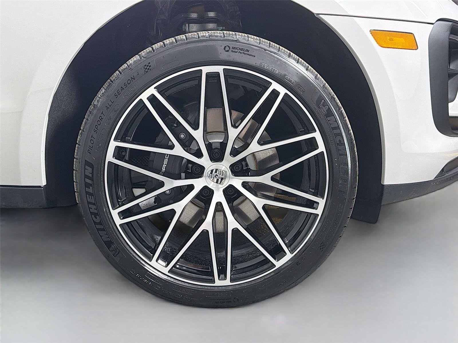 New 2026 Chalk Porsche  image 14