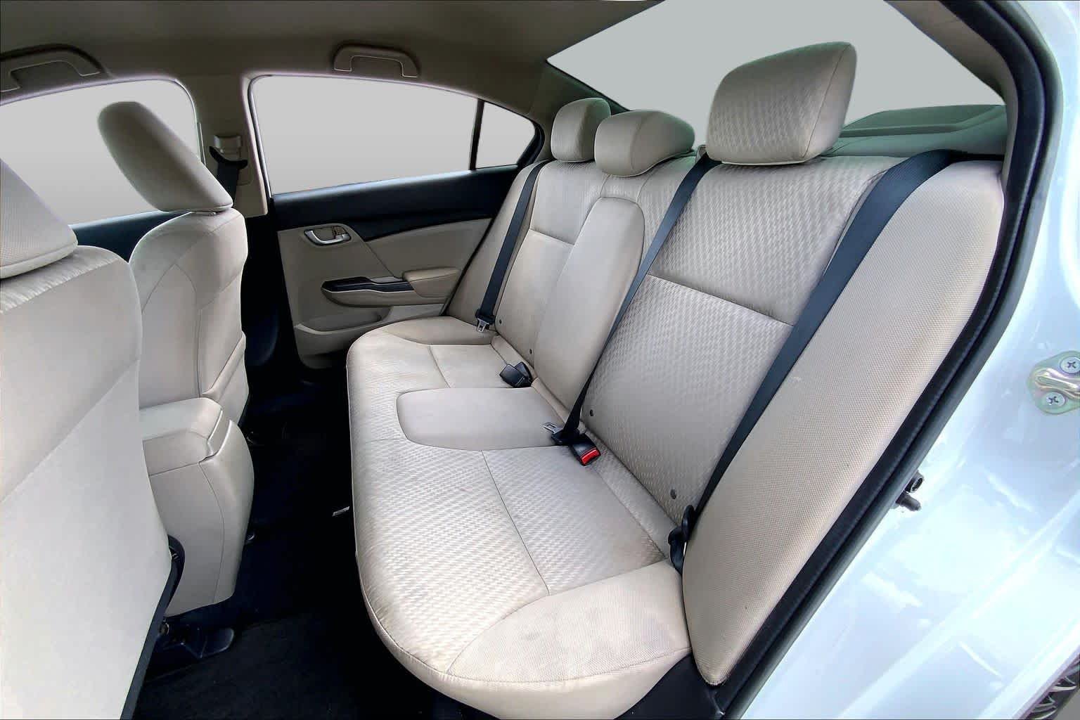Used 2015 Taffeta White Honda LX image 20