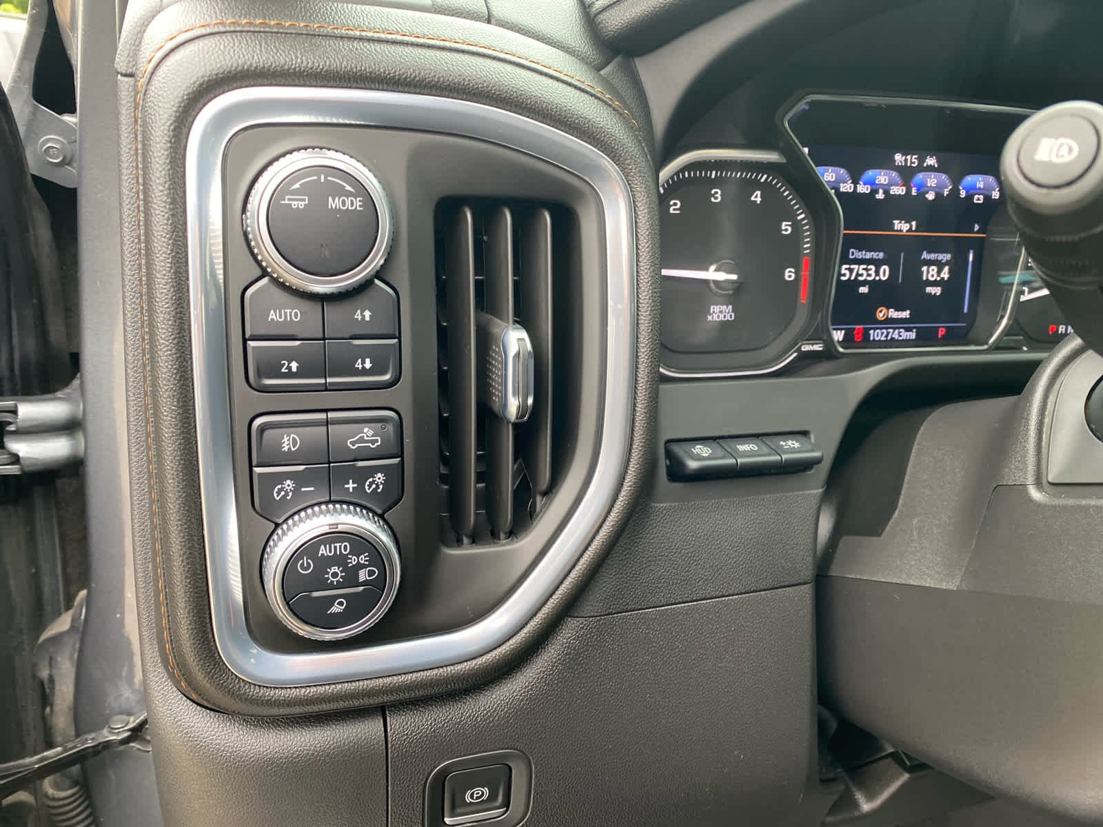 Used 2022 Satin Steel Metallic GMC AT4 image 13