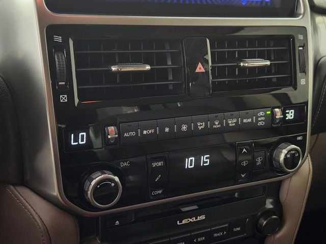 2022 Lexus GX LUXURY - Photo 21