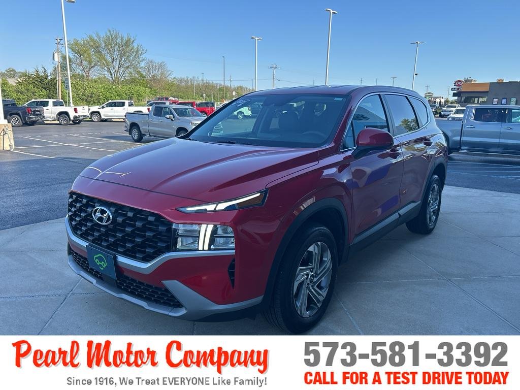 Used 2021 Red Hyundai SE image 7