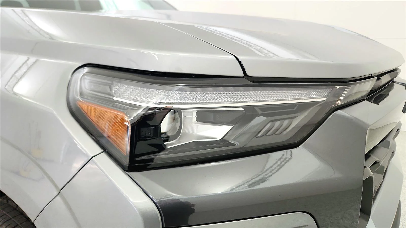 2026 Chevrolet Colorado LT - Photo 14