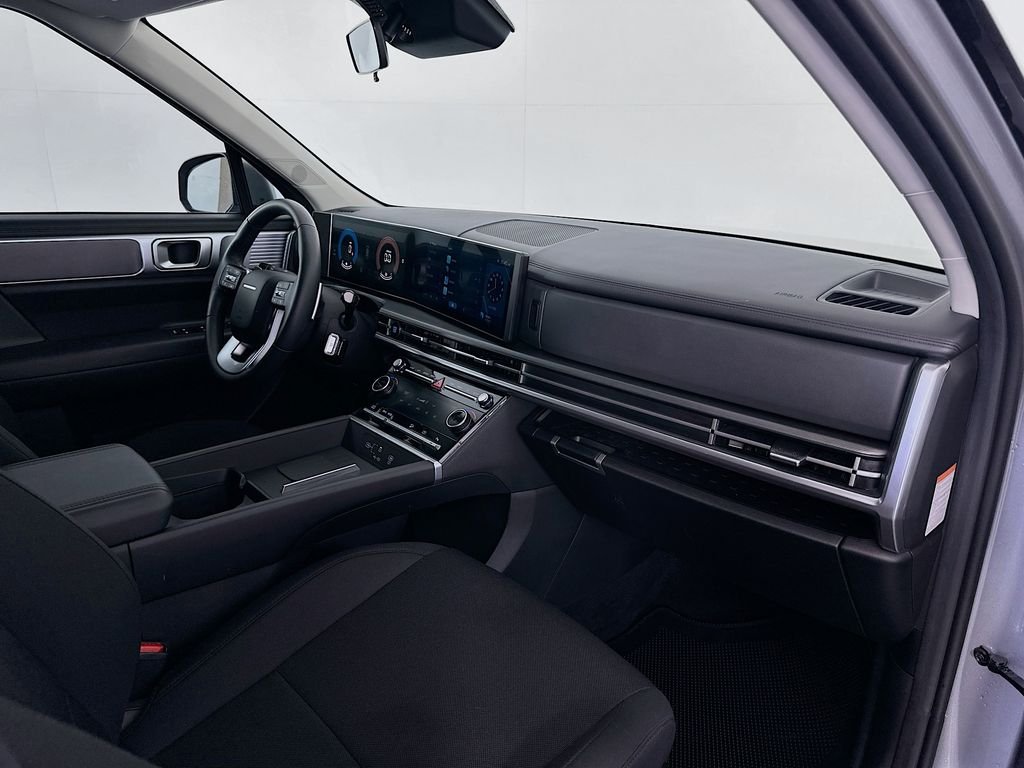 Used 2026 Silver Hyundai SE image 28
