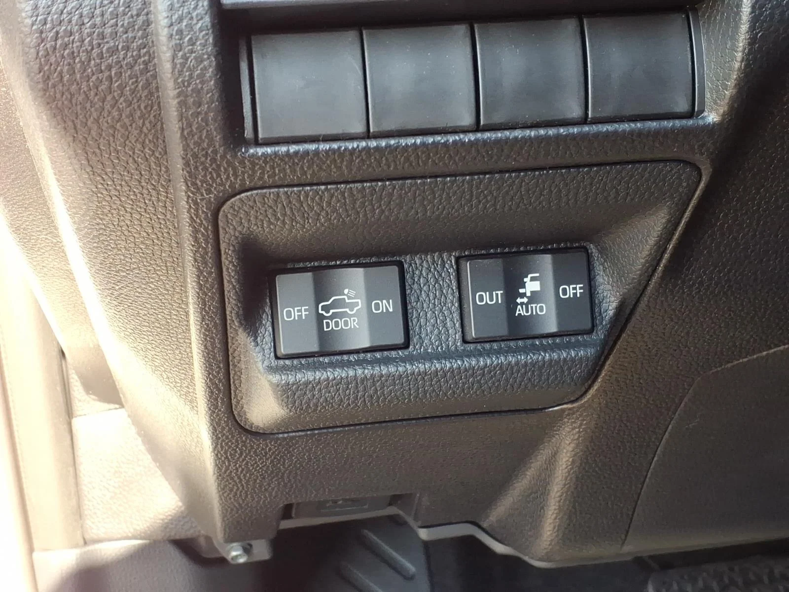 2026 Toyota Tacoma Limited - Photo 17