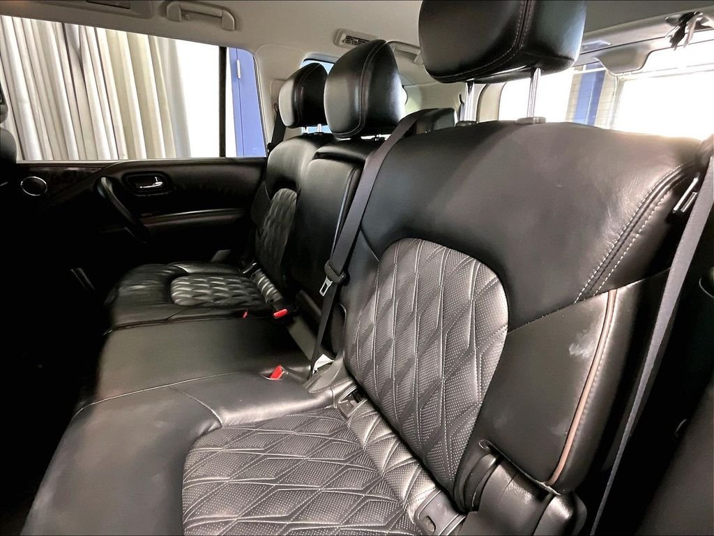 Used 2023 Gray Nissan Platinum image 15