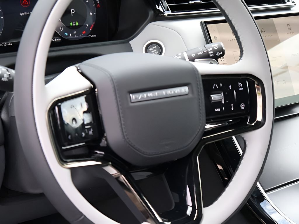 New 2026 Fuji White Land Rover  image 18