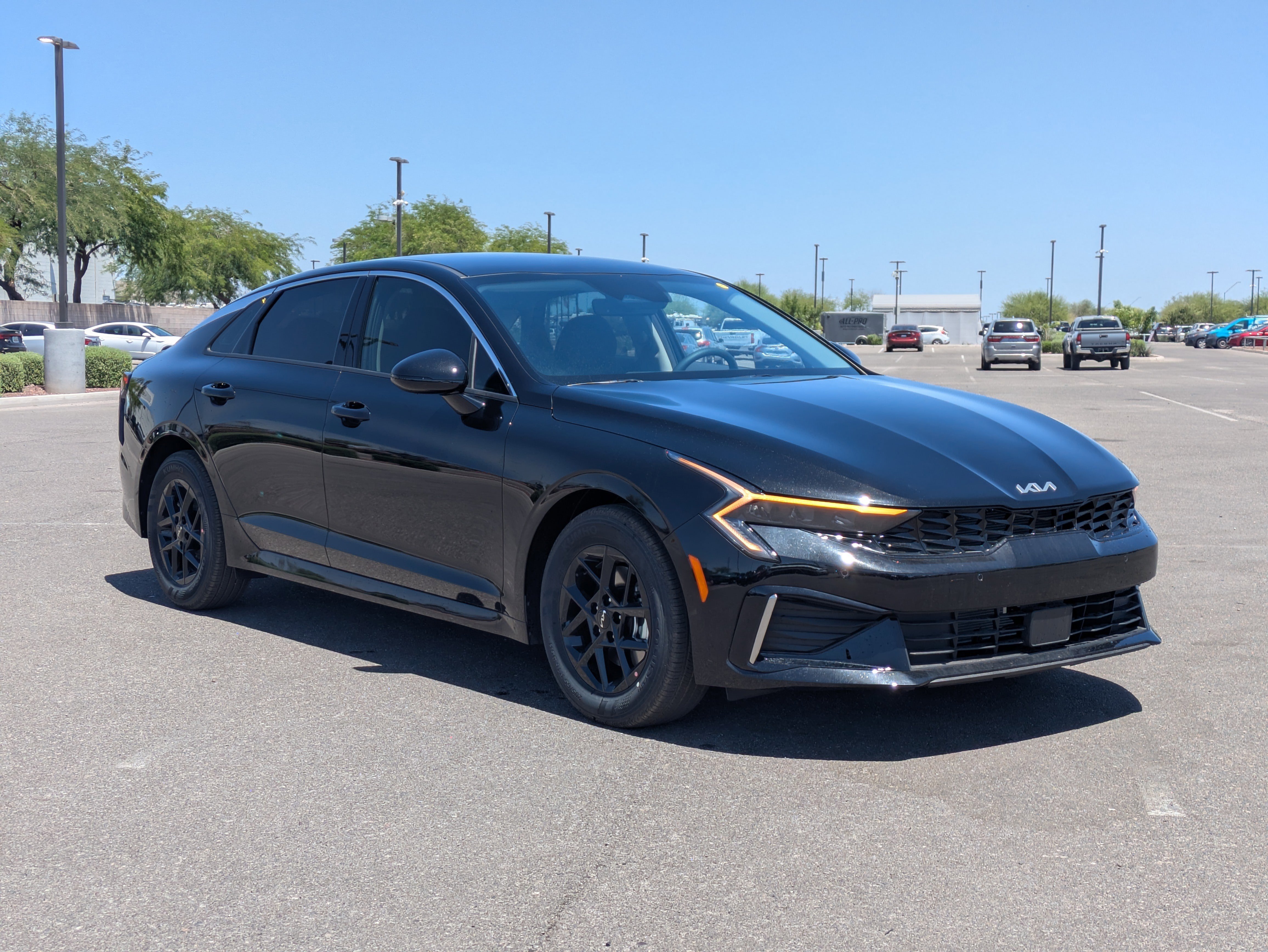 New 2026 Aurora Black Pearl Kia LXS FWD image 7