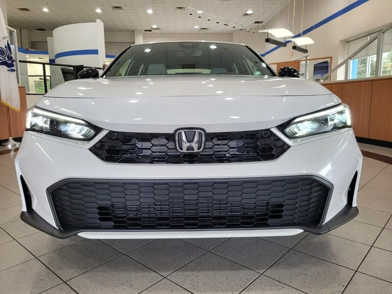 New 2026 Platinum White Pearl Honda SPORT TOURING CVT image 2