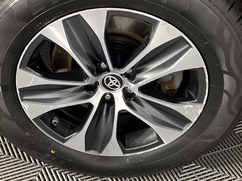 Used 2024 Silver Toyota XLE image 32