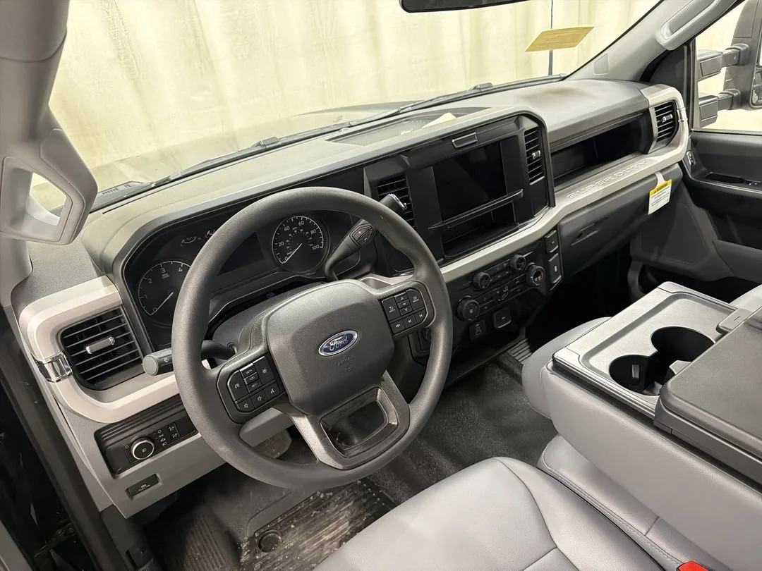2026 Ford F-550 Super Duty Chassis Cab XL - Photo 12